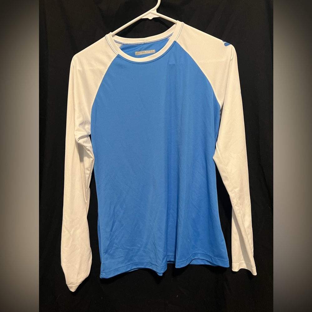 Columbia small blue and white long sleeve polyester shirt